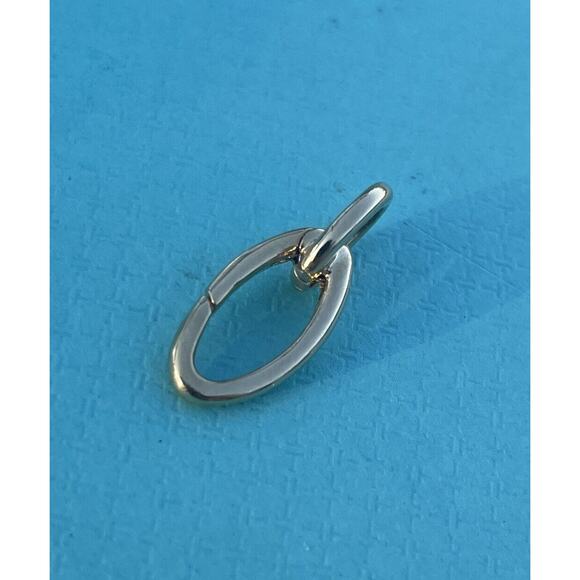 Tiffany & Co. Single 18K Yellow Gold Clasping Link Extension 4 Pendant Bracelet - Picture 5 of 9